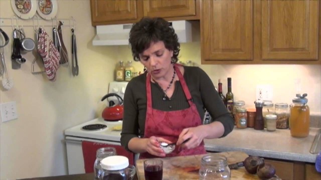 'Fermented Foods 3: Beet Kvass'