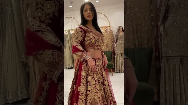 '#new designer wedding special lehenga by fashion world #designerlehenga #fashionworld #keepsupporte'