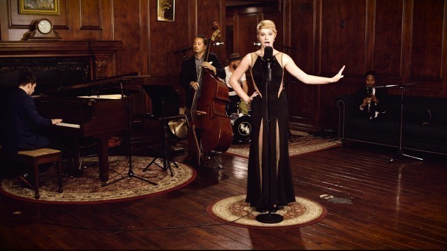 'Chasing Pavements - Adele (1920s Gatsby Style Cover) ft. Hannah Gill'