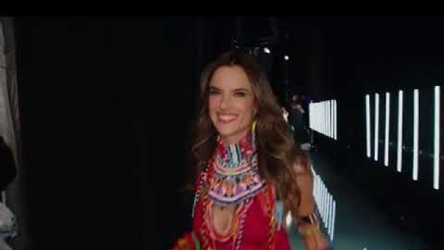 'Alessandra Ambrosio for Her Last VSFS'