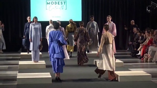 'Modest Catwalk - Amsterdam Modest Fashion Week'