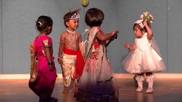 'MMK Ganesh Festival 2015- Kids Fashion Show'