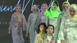 'Jakarta Modest Fashion Week - Dhienda Nasrul'