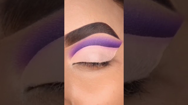 'Stunning Eye Makeup |FashionWorld| #eyemakeup #purple #pakistan #reels #fashion #trending'