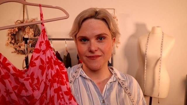 '[ASMR] Personal Shopper: Finding You The Perfect Outfits ~ Measuring & Sketching You'