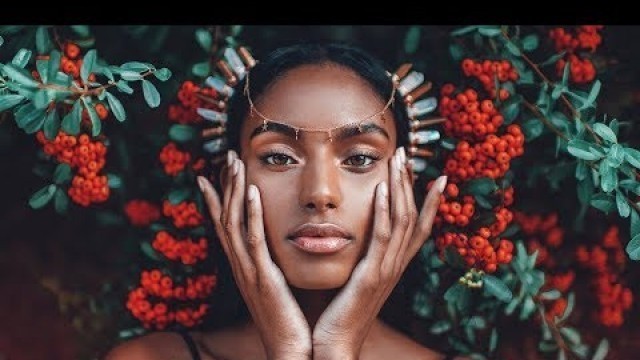'4 PHOTOGRAPHERS SHOOT THE SAME MODEL - Episode 9'