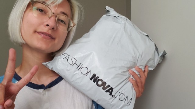 'ASMR | Fashion Nova Haul & Try-On w/ Soft Spoken Rambling, Plastic Crinkling,  Fabric Scratching'