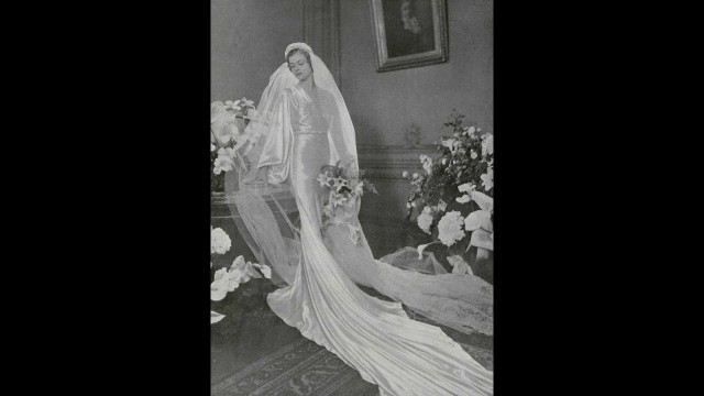 '42 Glamorous Wedding Dresses From Between the 1920s and 1930s'