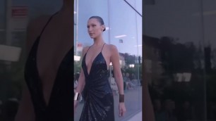 'Bella Hadid the supermodel of 2022