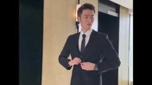 'Suit suit mens Korean version of the self cultivation three piece business suits dress trend handsom'