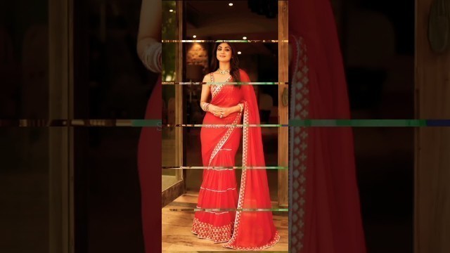 'Beautiful Shilpa Shetty Saree Designs/Letest Shilpa Shetty Saree Collection #saree #fashion #shorts'