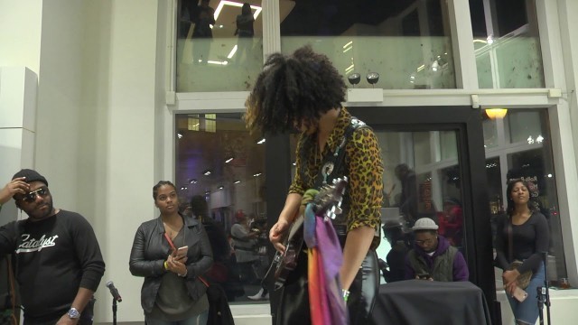 'Kianna Cameron performs at Surround Sound of Fashion'