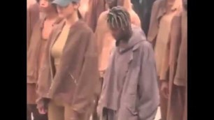'Kanye West Model Ian Connor smokes during fashion show !'
