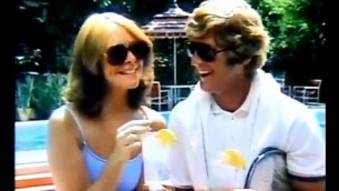 '\'70s Fashion: SunSensor Sunglasses Commercial (1978)'