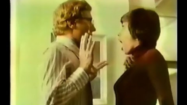 '\'70s Fashion: Arrow Shirts \'Office Football\' Commercial (1971)'