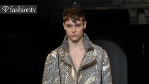 'Versace Fall/Winter 2013-14 Menswear Show | Milan Men\'s Fashion Week | FashionTV'