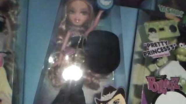 'Bratz Passion 4 Fashion Dolls'