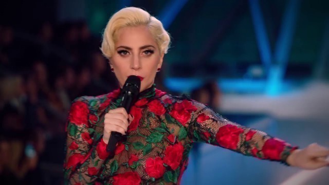 '[Victoria\'s secret 2017] Lady Gaga - Million Reasons (Medley/Live From The Victoria\'s Secret Fashio'