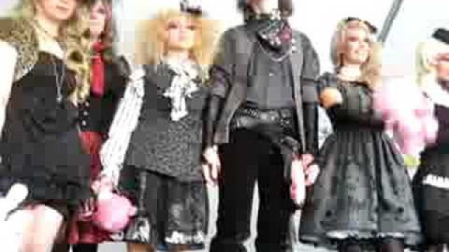 'Gothic Lolita Fashion Show'