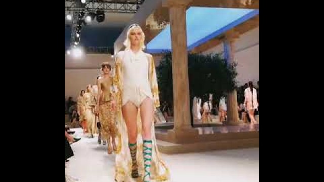 'Raffles Singapore at Chanel 2017-2018 Cruise Show'