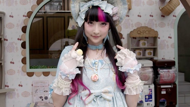 'Harajuku & Lolita Fashion ∞ CULTURE CHIC  w/ Sonya Esman'