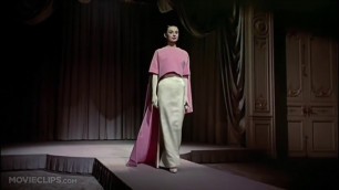 'ETS 420 AUDREY HEPBURN In Fashion'