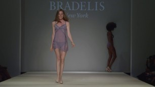 'STYLE FASHION WEEK 2017SS Bradelis New York'