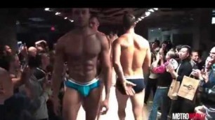 'Universal Gear   Mens Fashion Show Underwear'