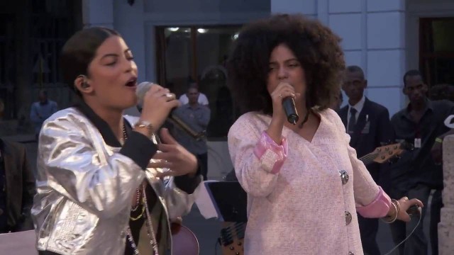 'Ibeyi Open Chanel\'s Resort 2017 Show in Havana, Cuba'