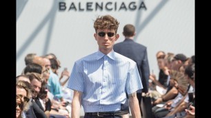 'Balenciaga Spring/Summer 2017 Men\'s Runway Show | Global Fashion News'