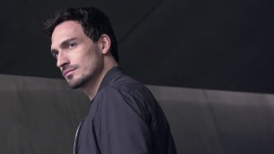 'Casual look: Mats Hummels dressed in BOSS, official fashion outfitter to the German team | BOSS'