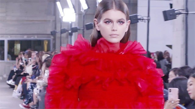 'Valentino | Pre-Fall 2018/2019 Full Fashion Show | Exclusive'