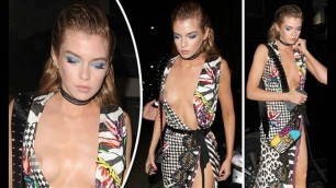 'Victoria’s Secret model Stella Maxwell suffers nip slip in plunging printed gown ✔'