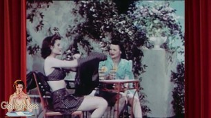 '1940\'s Fashion - Vintage Swimsuits and Play suits'