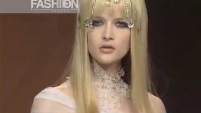 'LOLITA LEMPICKA Fall 2000 2001 Paris - Fashion Channel'