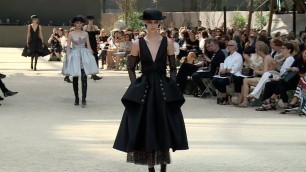 'Chanel Fashion Show - Haute Couture Autumn/Winter 2017/18'