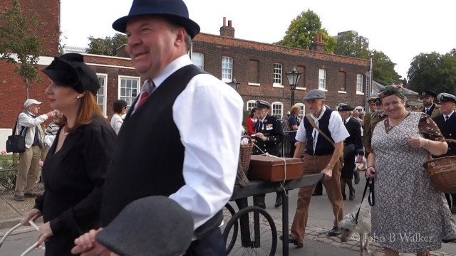 'Salute to the 40s  Historic Dockyard  Chatham  - 1940s Fashion Parade at the End'