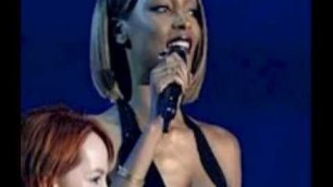 'Jourdan Dunn suffers NIP SLIP atMTV EMAs!'