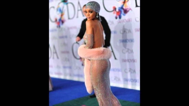 'Rihanna\'s Stylist Explains Her \'Naked Dress\' at CFDA Awards'