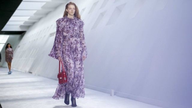 'Giambattista Valli | Fall/Winter 2019/20 | Paris Fashion Week'