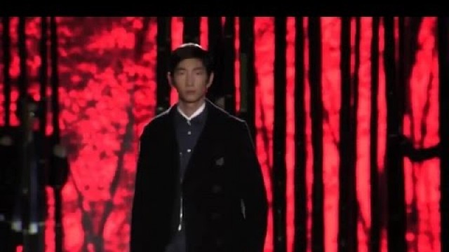 'DSQUARED2 Full Show Fall 2016/2017 Menswear Milan by Fashion Channel'