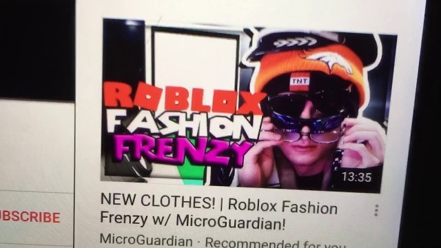 'Fashion Frenzy Famous singing “Disturbia”'