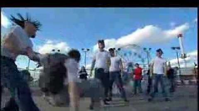 'Dog Fashion Disco - \"Grease\"'