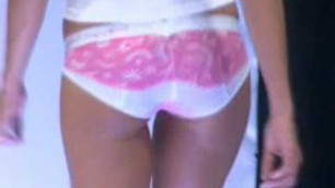 'movereJean Underwear 2008 S/S fashion show in dusseldorf'