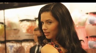 'Adriana Lima: Victoria\'s Secret Fashion Show London 2014'