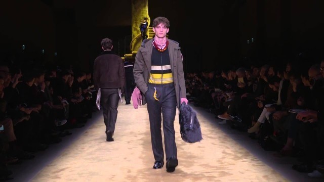 'Fendi Men\'s Fall/Winter 2016-2017 runway show'