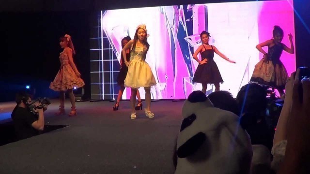 'Waveya Anime Matsuri 2013 Lolita Fashion Show'