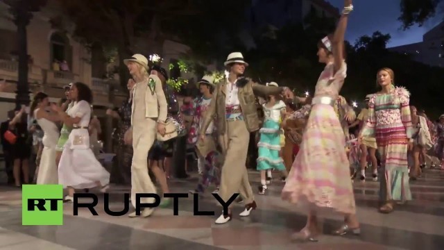 'Cuba: Chanel stages historic fashion show in Havana'