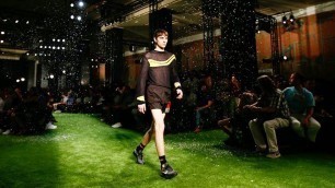 'Off-White | Spring Summer 2019 Full Fashion Show | Menswear'