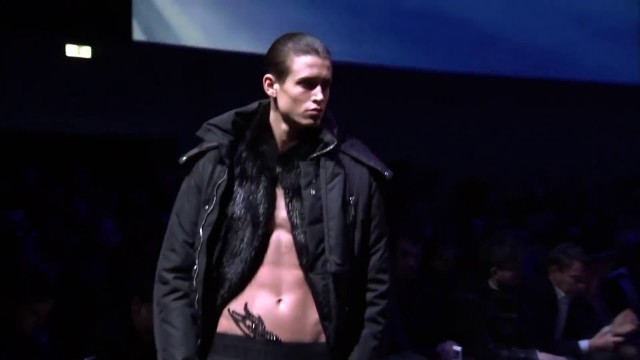 'Dirk Bikkembergs Fall/Winter 2016/2017 Menswear Collection - Milan Fashion Week'